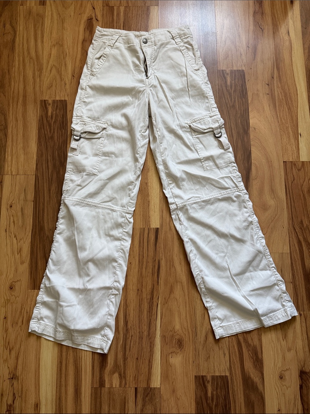 American Eagle Outfitters Cream Cargo Pants with Utility Pockets